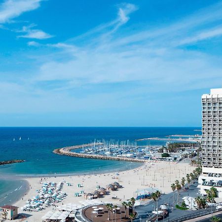 Renaissance Tel Aviv Hotel Exterior photo